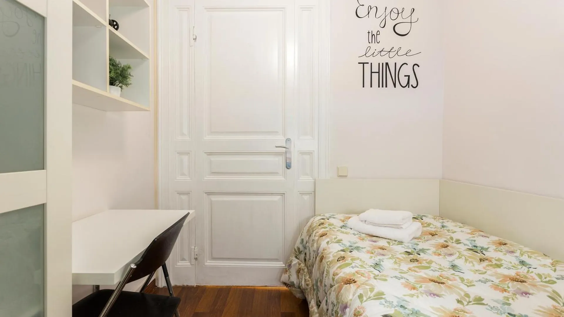 Luxury Y Elegant Apartment In The Centre Βαρκελώνη 0*,  Ισπανία
